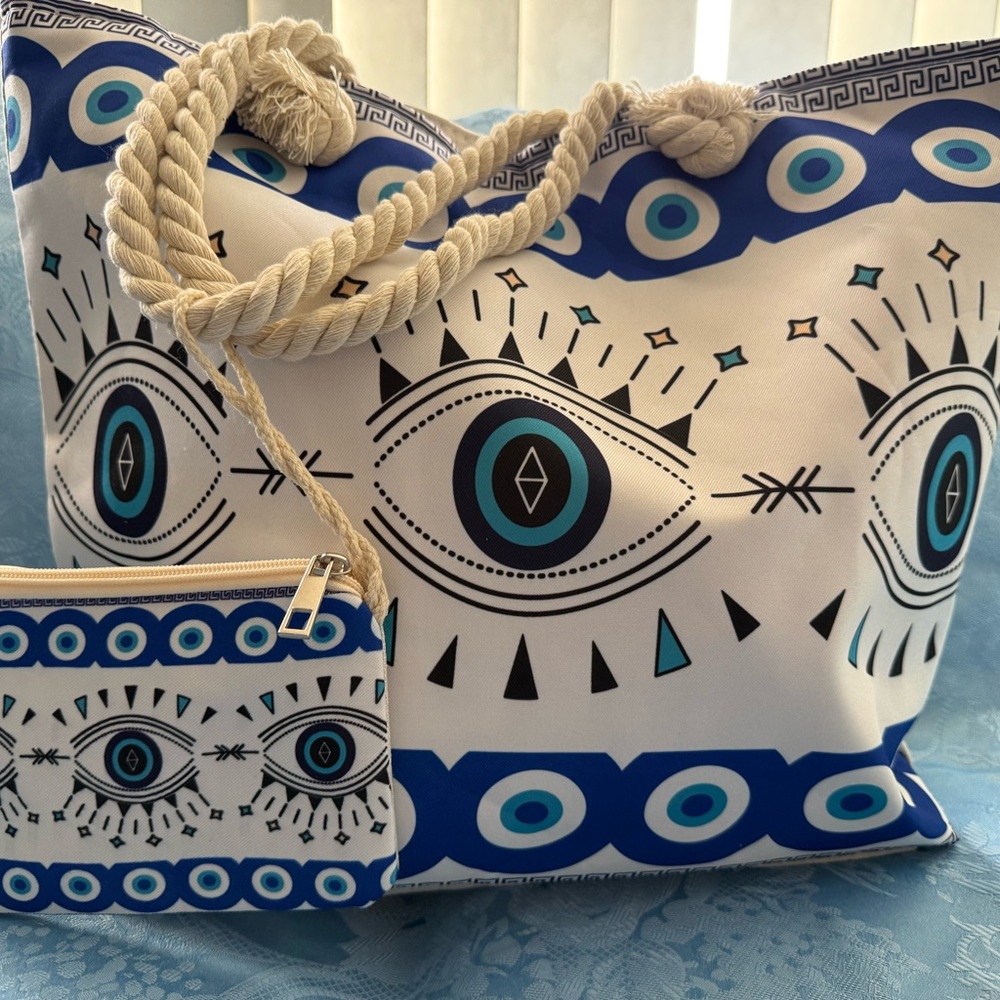 Blue and White Eye Pattern Tote Bag Set